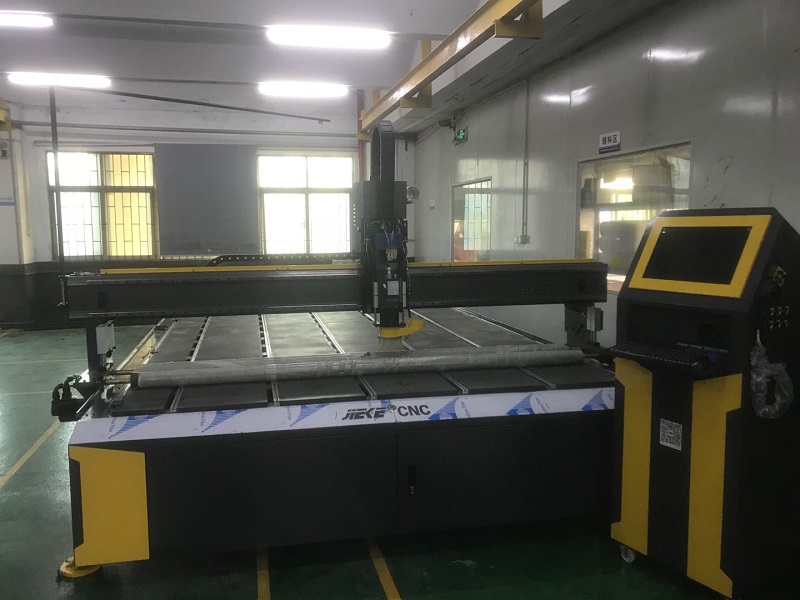 鋁單板雕刻機雕刻金屬要注意什么