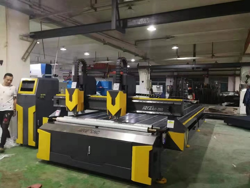 鋁單板雕刻機的主軸噪音是怎么回事？