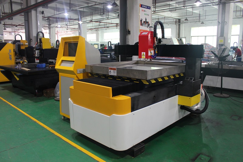 鋁板雕刻機(jī)的一些操作步驟