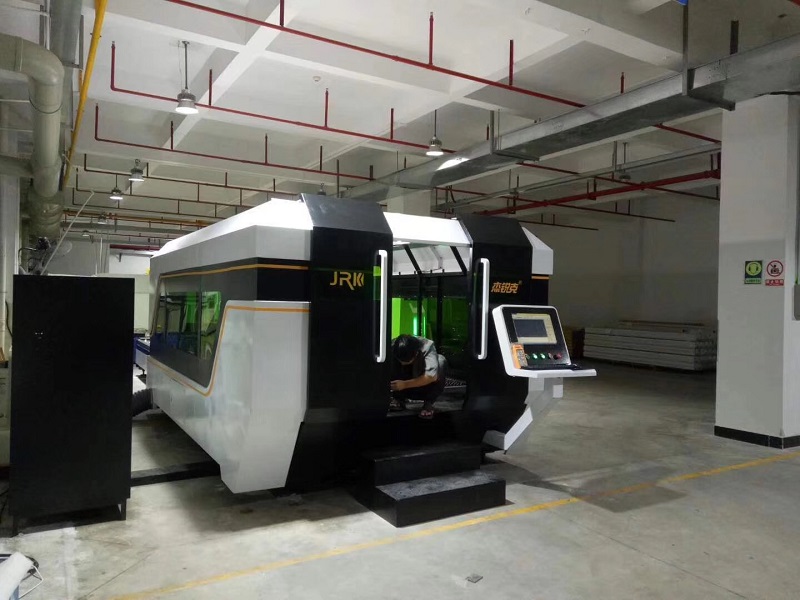 光纖激光切割機技術(shù)革新得到廣泛應(yīng)用