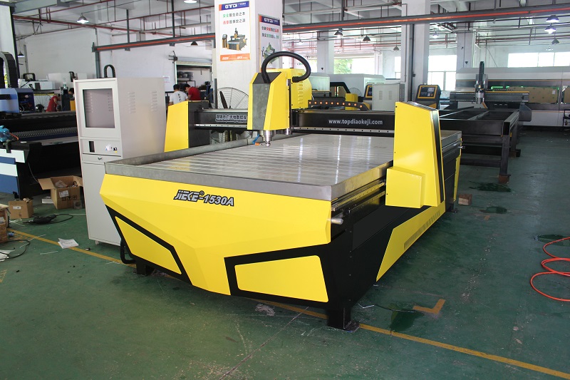 鋁板雕刻機的基本檢查與維護